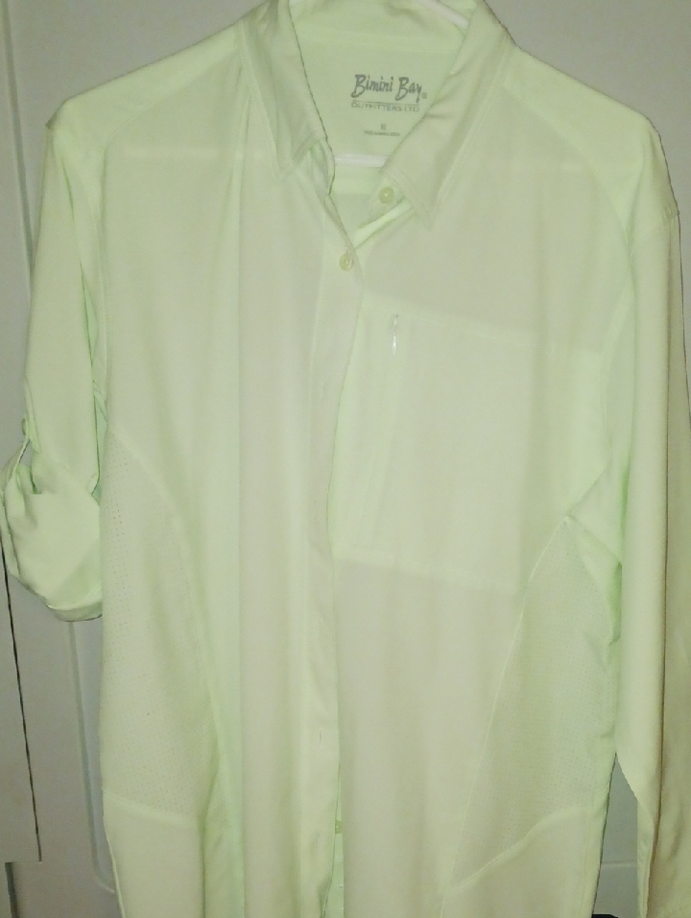 Bimini Bay Women's Light Green Button-Down Shirt